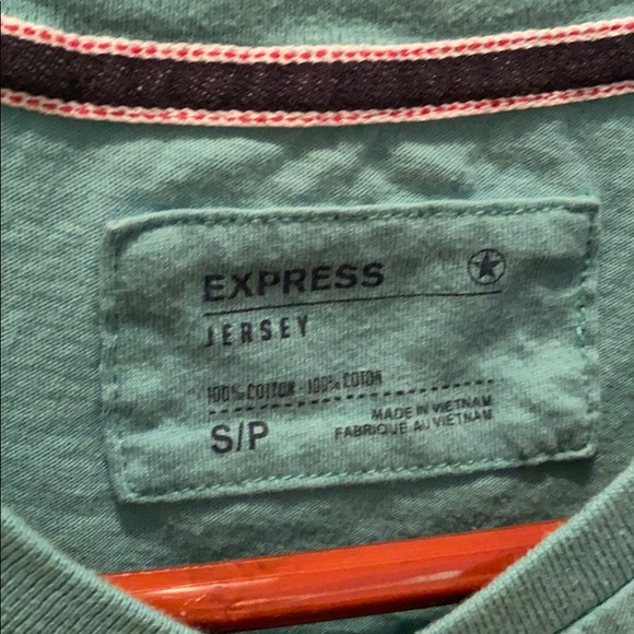 Express T-shirt - Picture 2 of 2